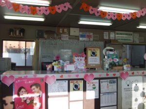 店頭飾り付け2